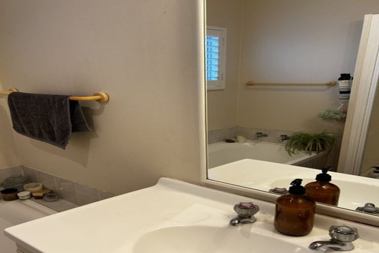 Photo of property in 3a Wellesley Street, Feilding, 4702