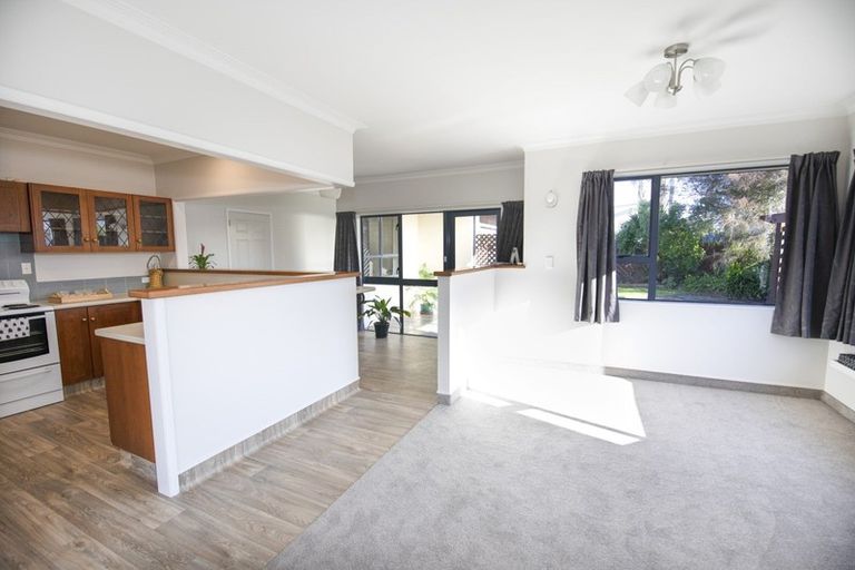 Photo of property in 162 Auckland Road, Greenmeadows, Napier, 4112