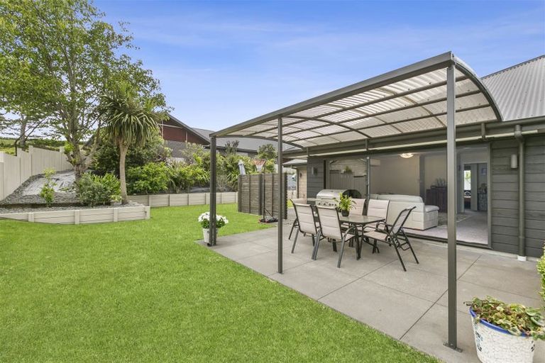 Photo of property in 11 Fernbrook Drive, Hurworth, New Plymouth, 4310