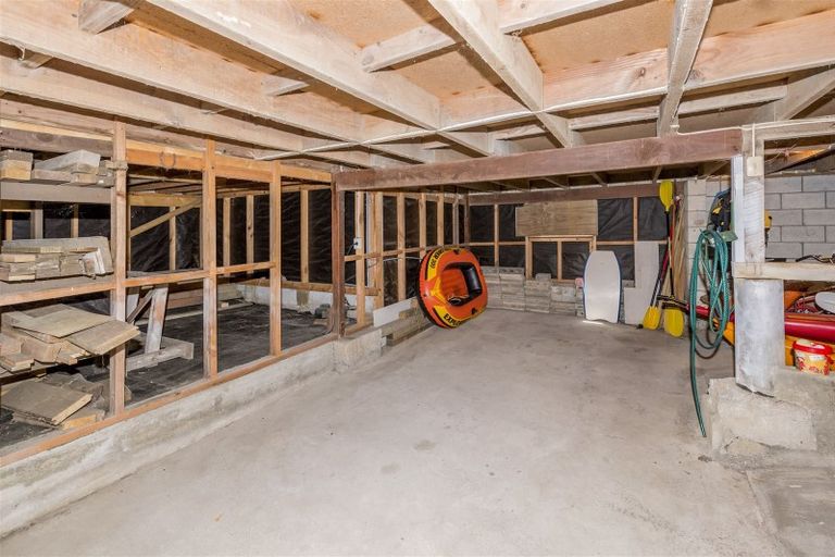 Photo of property in 668 Waikawa Beach Road, Waikawa Beach, Manakau, 5573