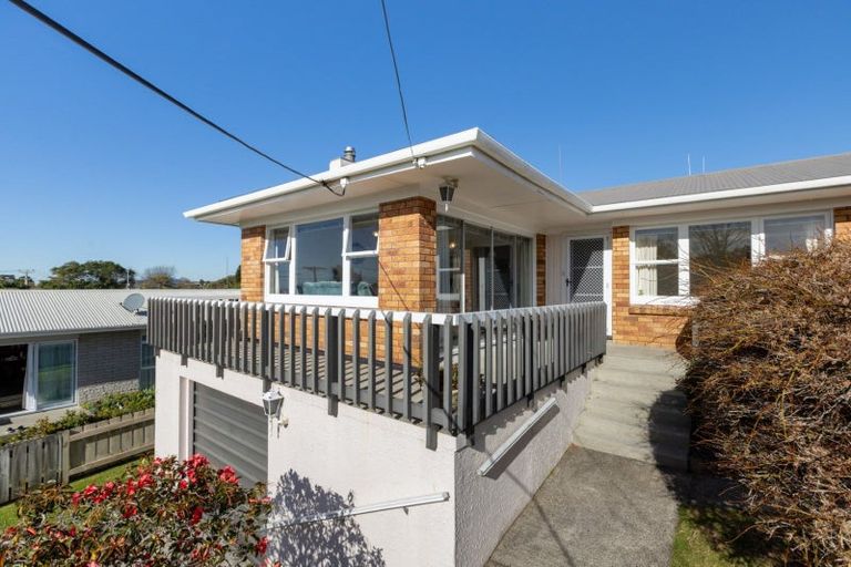 Photo of property in 6 Jefferson Place, Brookfield, Tauranga, 3110