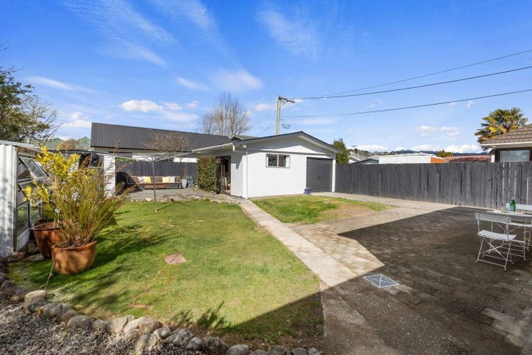 Photo of property in 44 Palmer Crescent, Silverstream, Upper Hutt, 5019