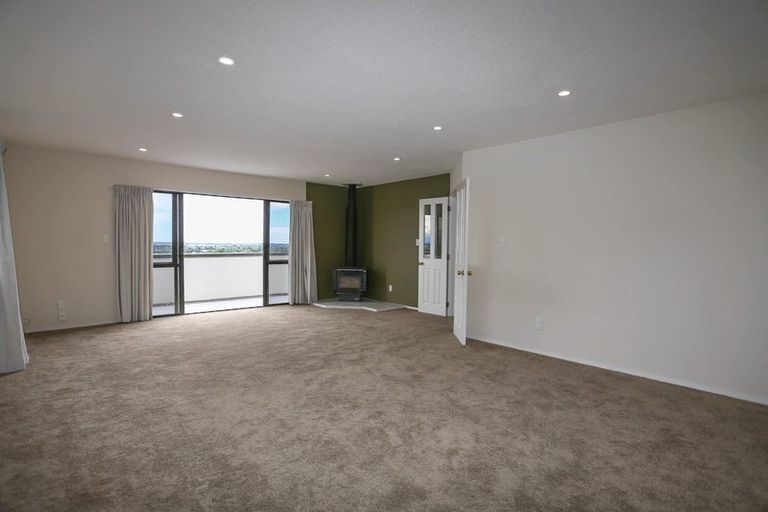 Photo of property in 75 Ravensdale Rise, Westmorland, Christchurch, 8025