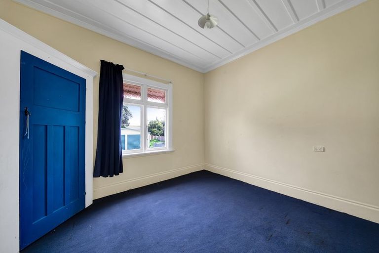 Photo of property in 6 Surrey Street, Patea, 4520