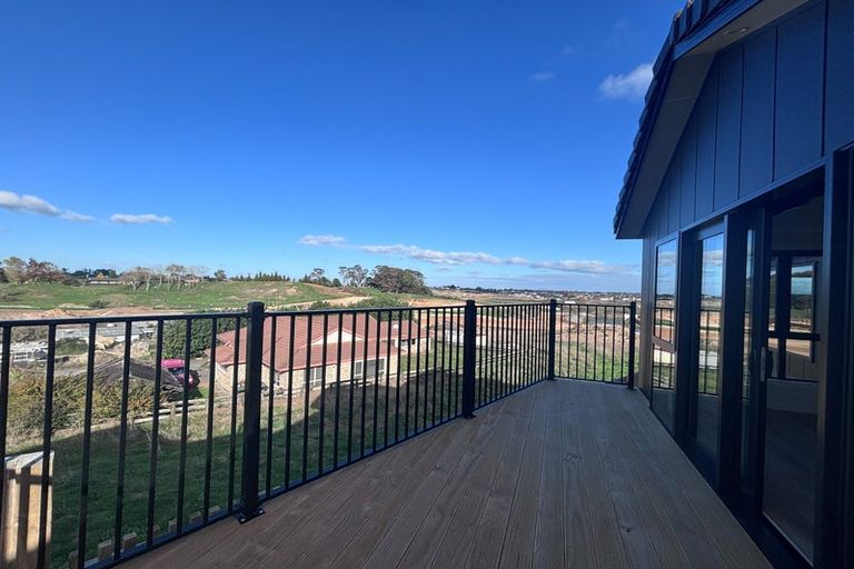 Photo of property in 54 Scenic Rise, Rototuna North, 3281