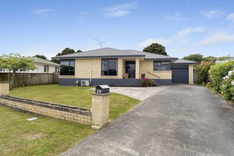 Photo of property in 24 Millhaven Place, Otaki, 5512