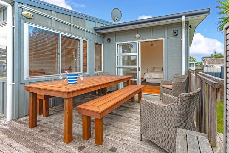 Photo of property in 305a Williamson Road, Whangamata, 3620