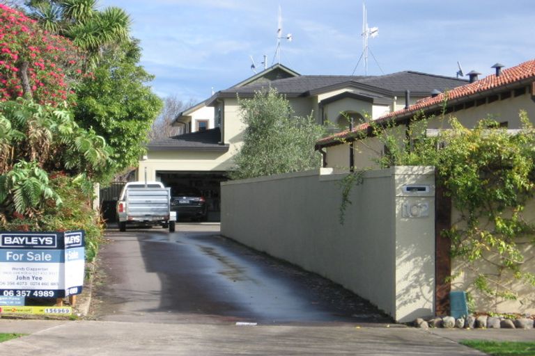 Photo of property in 102 Jickell Street, Hokowhitu, Palmerston North, 4410
