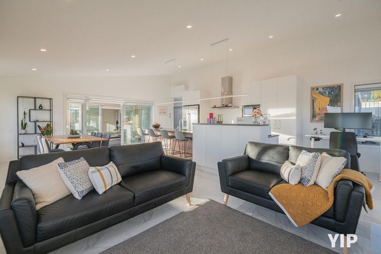 Photo of property in 93 Cedarwood Street, Woodridge, Wellington, 6037