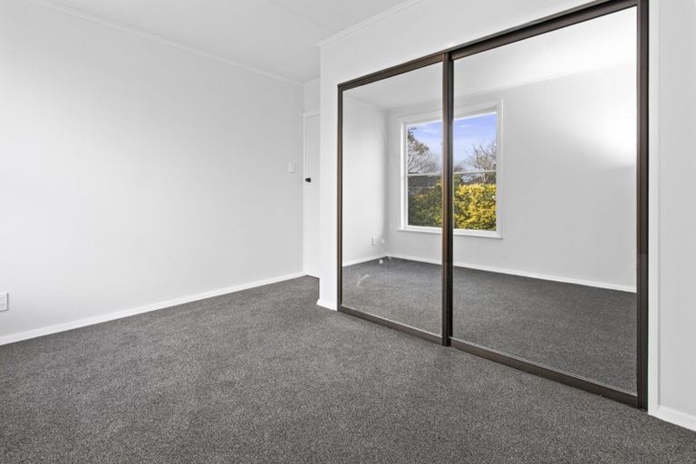 Photo of property in 39 Yeats Crescent, Fairfield, Hamilton, 3214