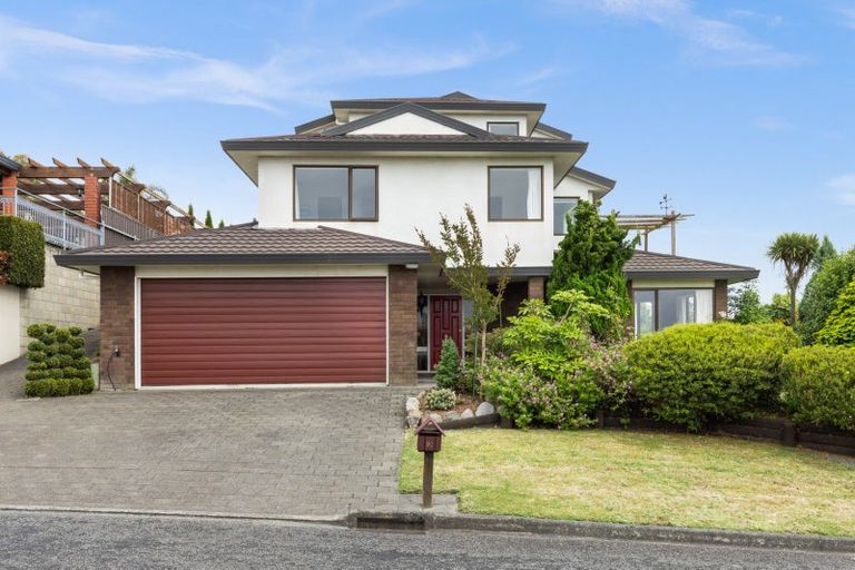Photo of property in 90 Churchill Drive, Taradale, Napier, 4112