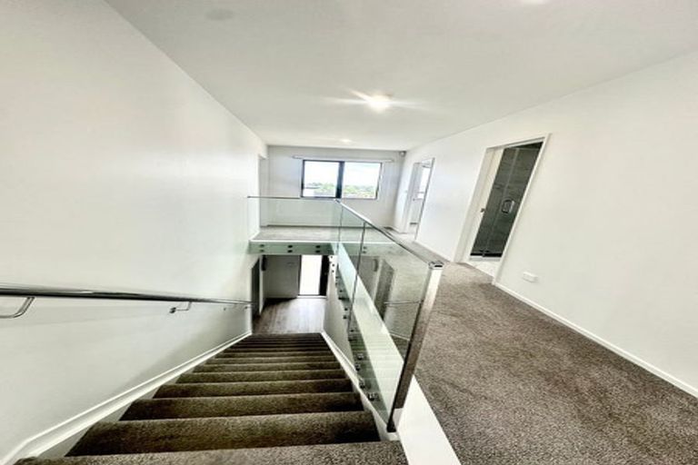 Photo of property in 46a Patons Road, Howick, Auckland, 2014