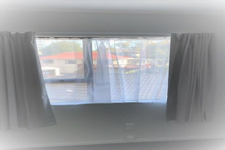 Photo of property in 23 Addison Drive, Glendene, Auckland, 0602