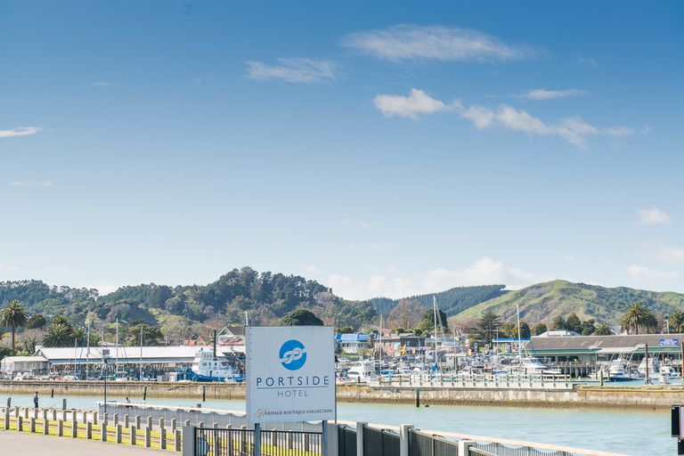 Photo of property in 112/2 Reads Quay, Gisborne, 4010