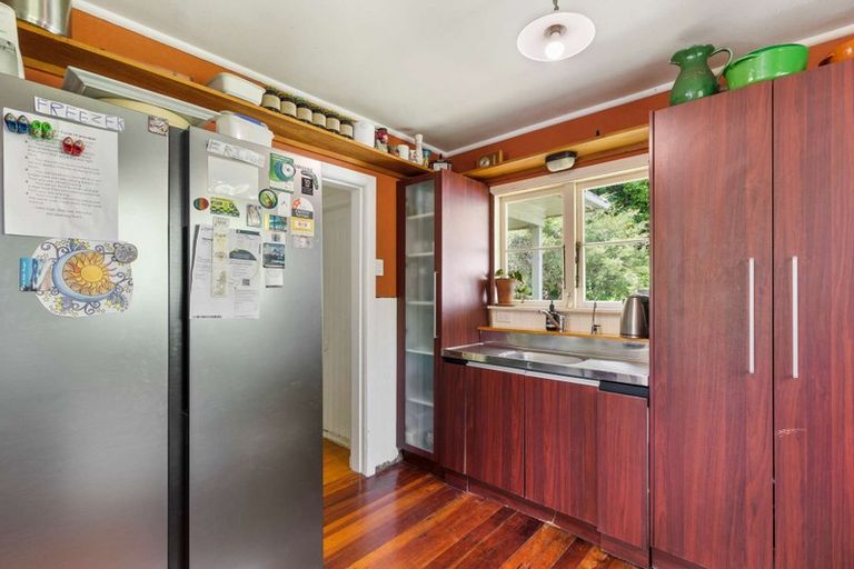 Photo of property in 611 Awhitu Road, Pollok, Waiuku, 2683