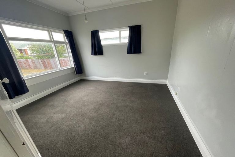 Photo of property in 122 Bay View Road, South Dunedin, Dunedin, 9012