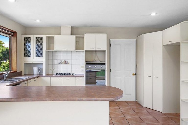 Photo of property in 77 Kotuku Crescent, Woolston, Christchurch, 8023