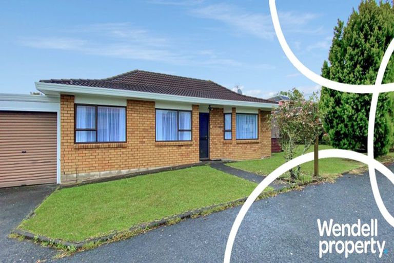 Photo of property in 2/116 Titirangi Road, New Lynn, Auckland, 0600