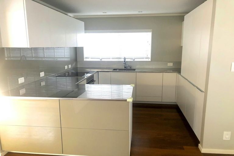 Photo of property in 2/20 Bracken Avenue, Takapuna, Auckland, 0622