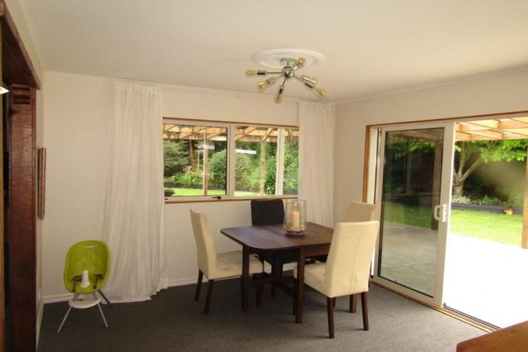 Photo of property in 2 Colletts Road, Mangaroa, Upper Hutt, 5371