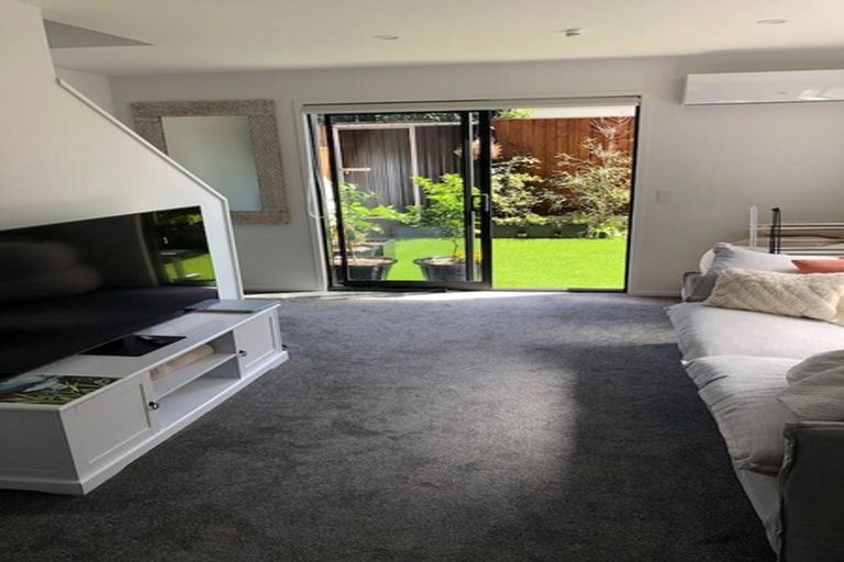 Photo of property in 8/79 Taikata Road, Te Atatu Peninsula, Auckland, 0610