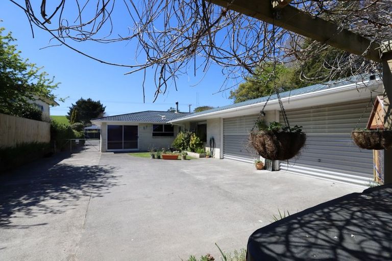 Photo of property in 275 High Street, Eltham, 4322