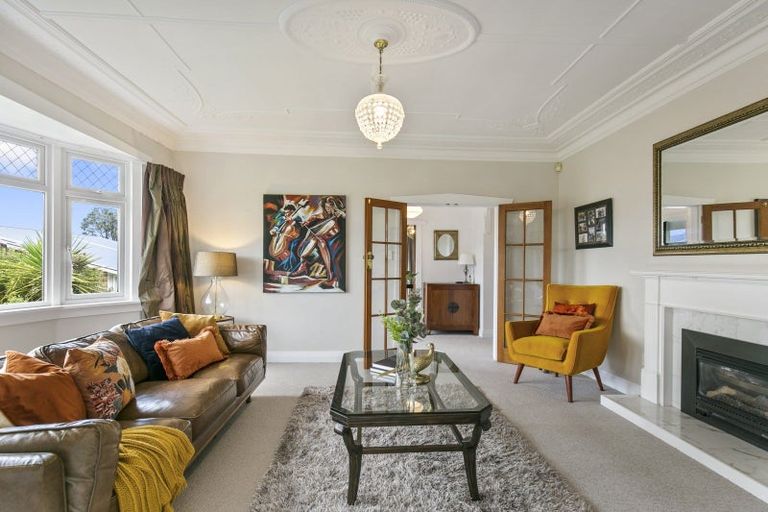 Photo of property in 30 Izard Road, Khandallah, Wellington, 6035