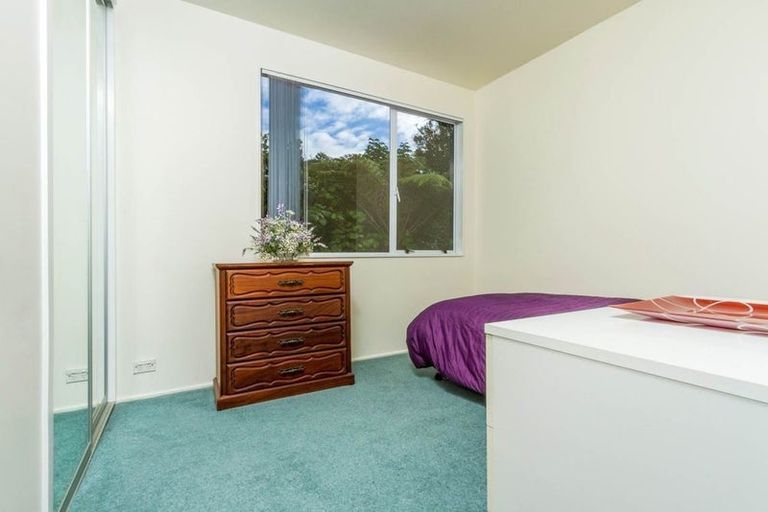 Photo of property in 4 Whitby Crescent, Mairangi Bay, Auckland, 0630