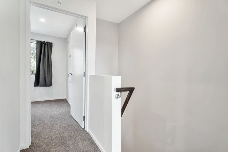 Photo of property in 8/54 Swanson Road, Henderson, Auckland, 0610