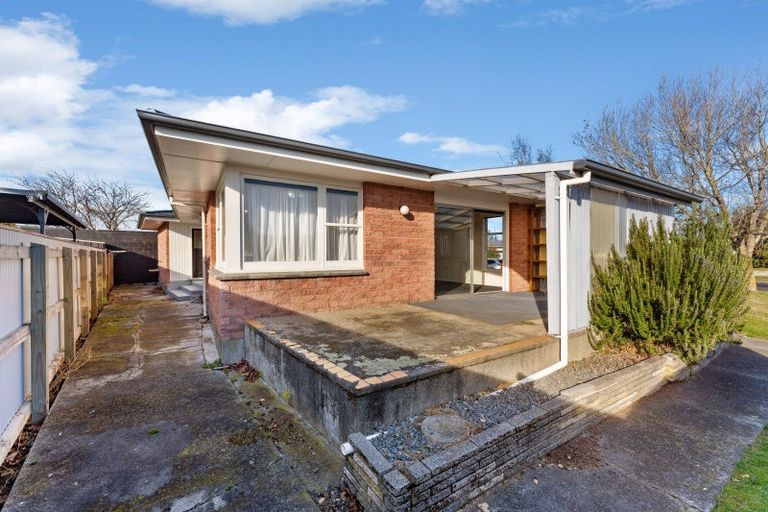 Photo of property in 2 Keith Elliott Street, Feilding, 4702