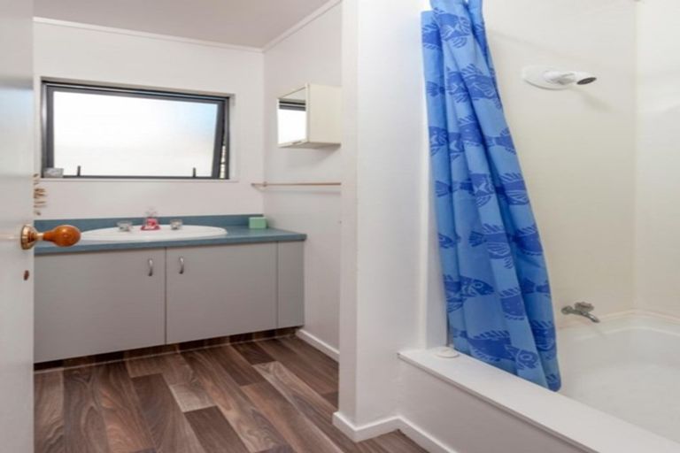 Photo of property in 129b Barbara Avenue, Whangamata, 3620