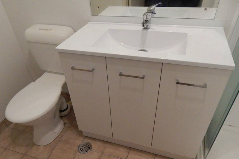 Photo of property in 304/3 Morningside Drive, Morningside, Auckland, 1025