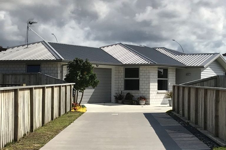 Photo of property in 49 Taioma Close, Papamoa, 3118