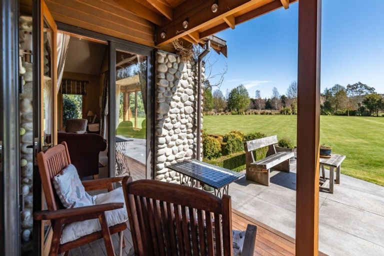 Photo of property in 161 Hororata Road, Hororata, Darfield, 7572