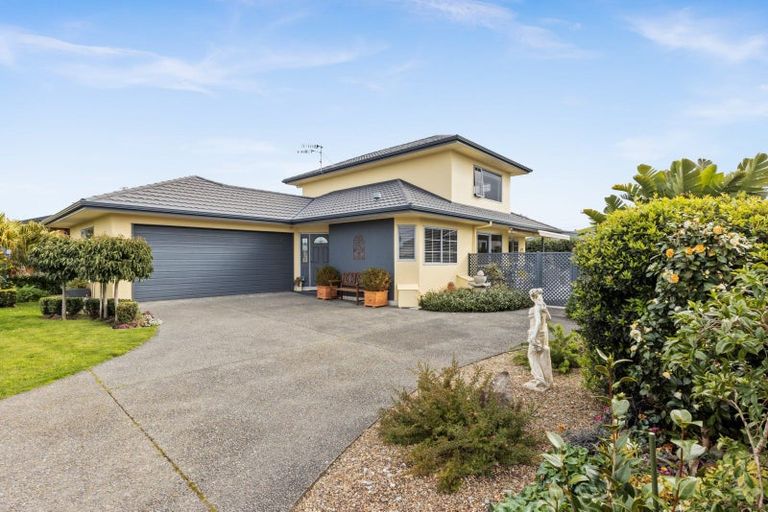 Photo of property in 50d Puketapu Road, Taradale, Napier, 4112