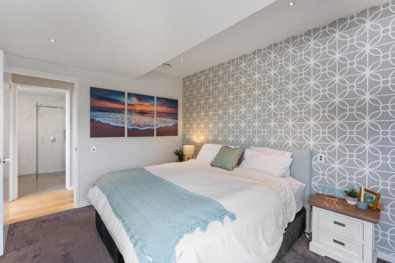 Photo of property in 15 Karekare Road, Raumati South, Paraparaumu, 5032