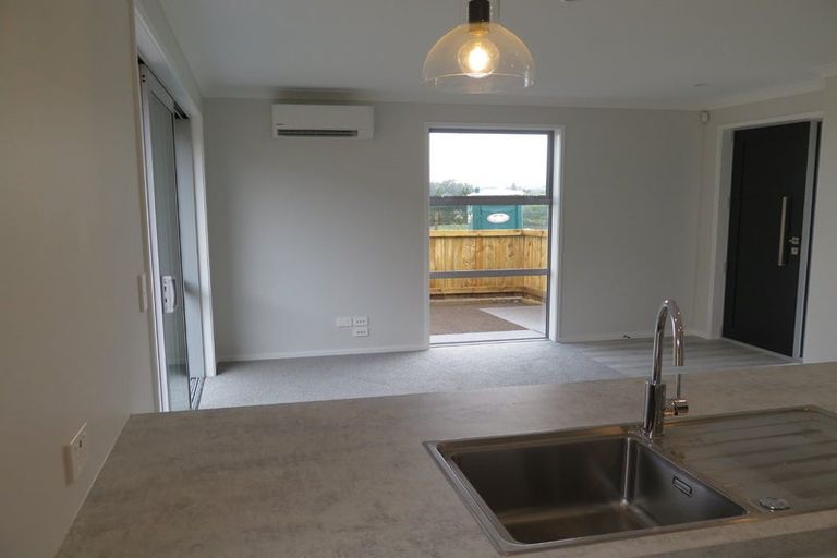 Photo of property in 16 Kahawai Place, Omokoroa, 3114