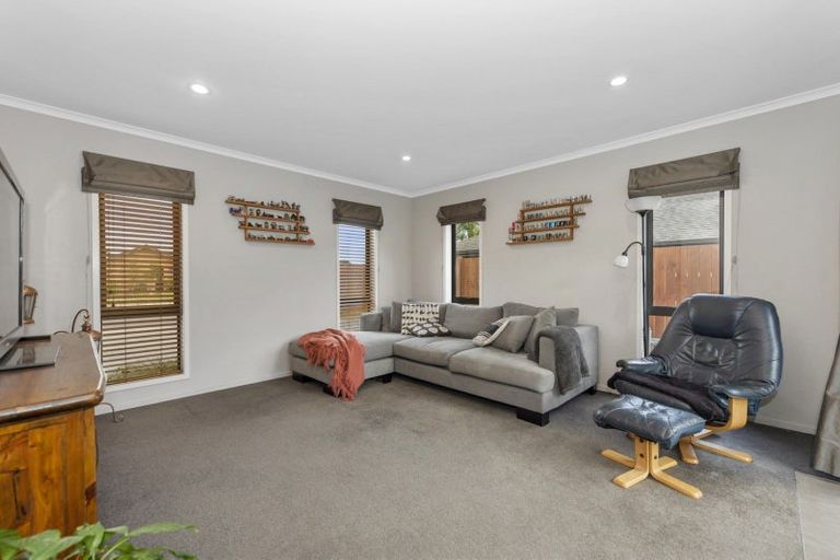 Photo of property in 3 Vantage Place, Flagstaff, Hamilton, 3210