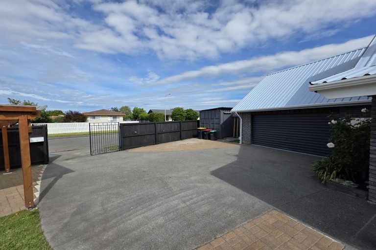 Photo of property in 7 Cicada Place, Hei Hei, Christchurch, 8042