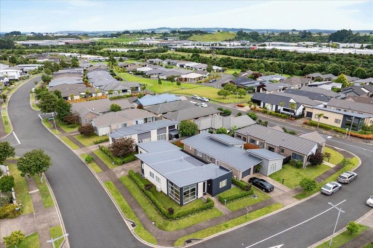 Photo of property in 1 Lanyard Street, Pyes Pa, Tauranga, 3112