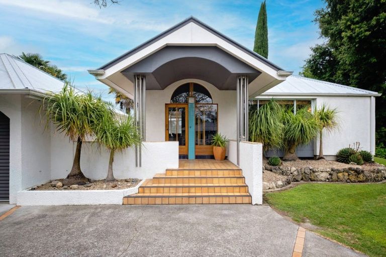 Photo of property in 138 Te Mata Road, Havelock North, 4130