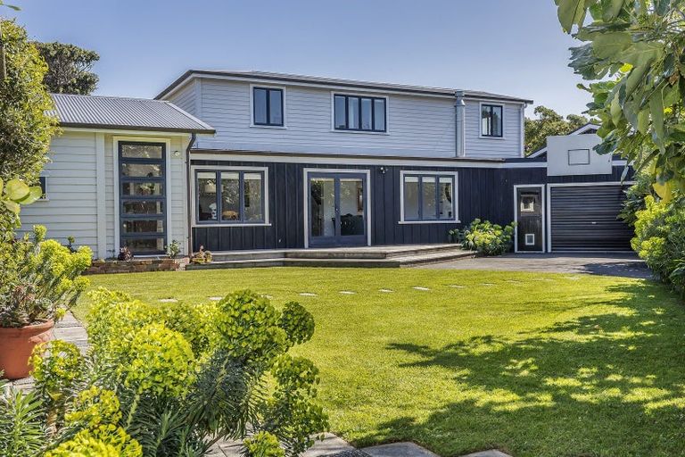 Photo of property in 66 Ludlam Street, Seatoun, Wellington, 6022