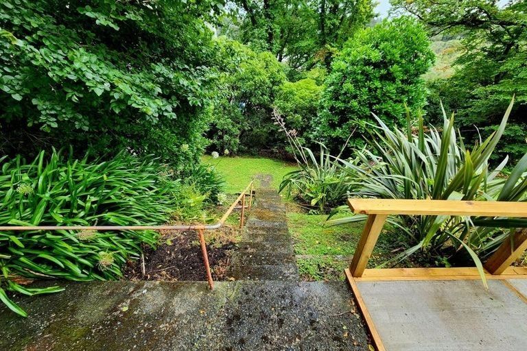 Photo of property in 100 Nairn Street, Mount Cook, Wellington, 6011