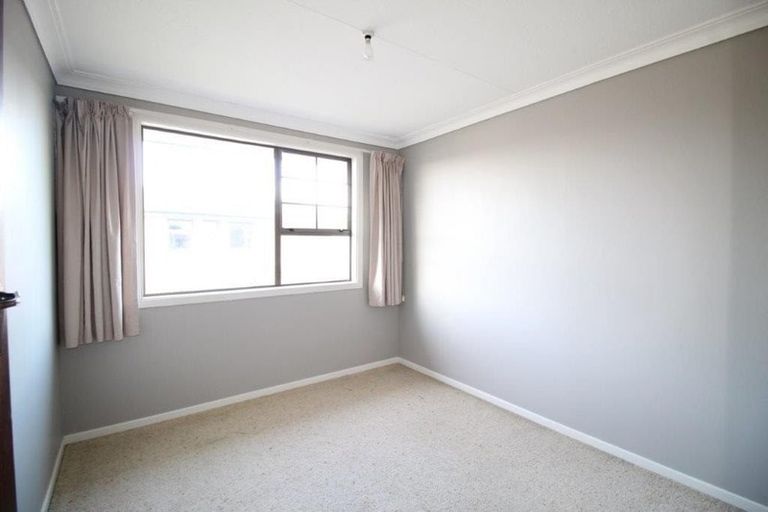 Photo of property in 36 Moray Crescent, Grasmere, Invercargill, 9810