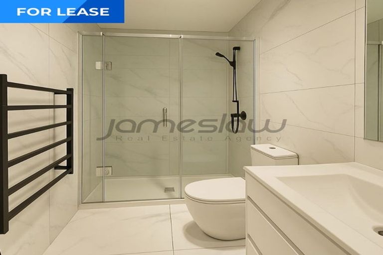 Photo of property in 4/7 Chevis Place, Pakuranga, Auckland, 2010