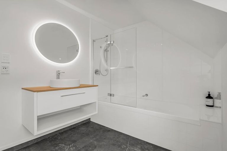 Photo of property in 46 Carter Drive, Pomare, Rotorua, 3015