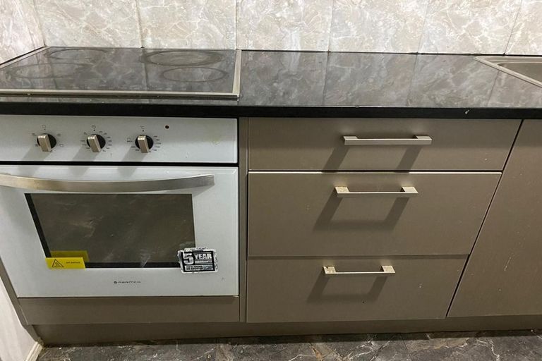 Photo of property in 1 Hooker Place, Papatoetoe, Auckland, 2025