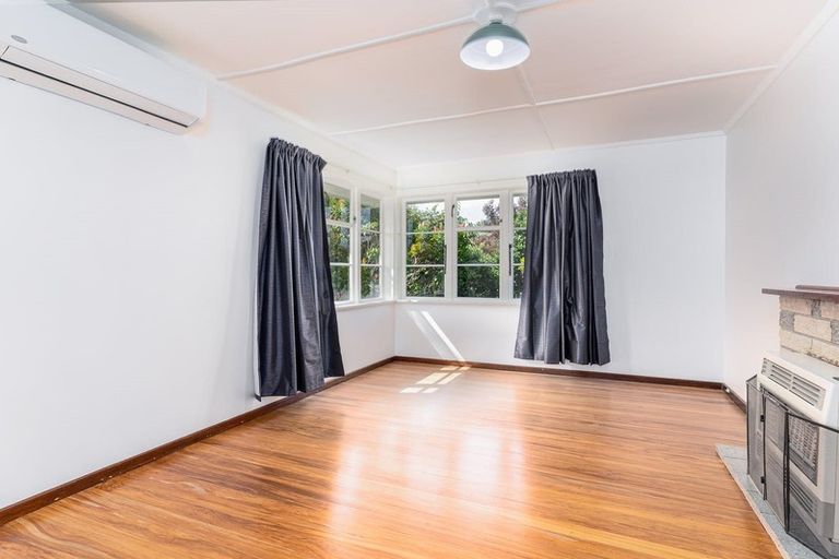 Photo of property in 22 Moheke Avenue, Roslyn, Palmerston North, 4414