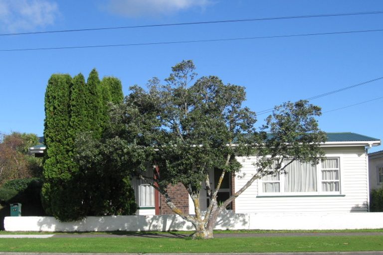 Photo of property in 17 Stellin Street, Boulcott, Lower Hutt, 5011