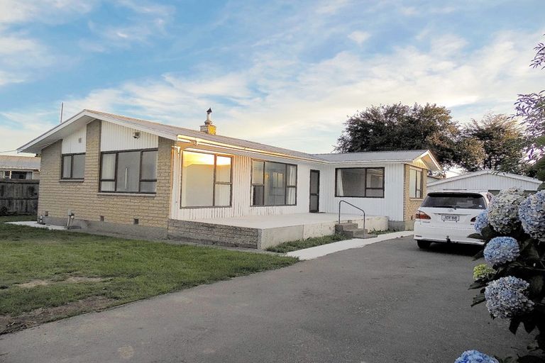 Photo of property in 337c Main South Road, Hornby, Christchurch, 8042